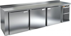 Стол охлаждаемый Hicold BR-111/GNK (-2+10), 3 двери, под кеги, 2840х700х850 – купить в RuOborudovanie.ru с доставкой до двери Купить стол охлаждаемый hicold br-111/gnk (-2+10), 3 двери, под кеги, 2840х700х850 – цена от завода, доставка до двери | RuOborudovanie.ru