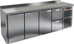 Стол с охлаждающим шкафом Hicold Gn 1112 Br2 Tn – купить в RuOborudovanie.ru с доставкой до двери Купить стол с охлаждающим шкафом hicold gn 1112 br2 tn – цена от завода, доставка до двери | RuOborudovanie.ru