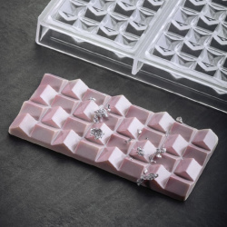 Купить форма для шок. "chocolate bar pixie" 154х77мм h11мм, 100гр, 3 ячейки, п/к pc5012fr – цена от завода, доставка до двери | RuOborudovanie.ru