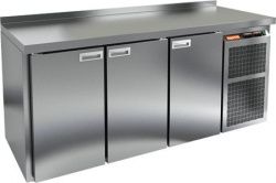 Стол с охлаждающим шкафом Hicold Gn 11/Tn-1/Bt Br2 – купить в RuOborudovanie.ru с доставкой до двери Купить стол с охлаждающим шкафом hicold gn 11/tn-1/bt br2 – цена от завода, доставка до двери | RuOborudovanie.ru