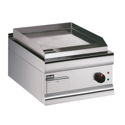 Жарочная поверхность Lincat GS4FL электр.плоская 41,2*40,5 см с 1 зон.нагр. – купить в RuOborudovanie.ru с доставкой до двери Купить жарочная поверхность lincat gs4fl электр.плоская 41,2*40,5 см с 1 зон.нагр. – цена от завода, доставка до двери | RuOborudovanie.ru