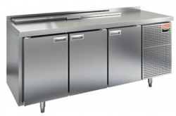 Стол для салатов Hicold SL1-111GN (1/3) (+2+10), 3 двери, 1835х700х850мм – купить в RuOborudovanie.ru с доставкой до двери Купить стол для салатов hicold sl1-111gn (1/3) (+2+10), 3 двери, 1835х700х850мм – цена от завода, доставка до двери | RuOborudovanie.ru