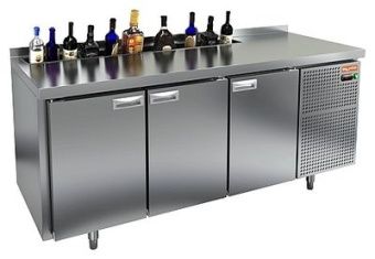Стол охлаждаемый Hicold SN 111 HT V (+2+10), 3 распаш.двери, с ванной для льда под бутылки – купить в Нижнем Новгороде по цене завода