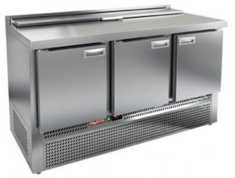 Стол для салатов Hicold SLE2-111GN (1/6) (+2+10), 3 двери, 1485х700х850мм, ниж.распол.агрегата – купить в Нижнем Новгороде по цене завода